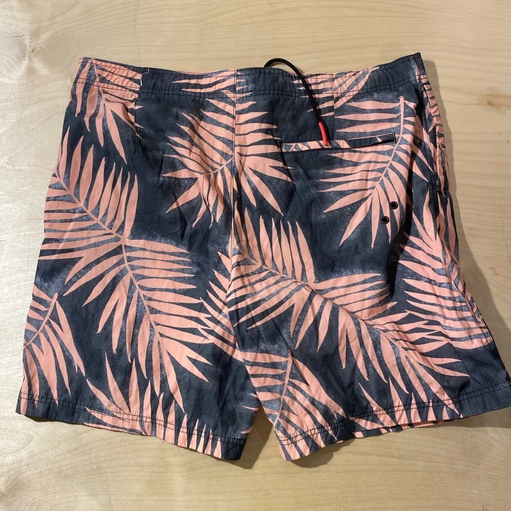 American Eagle Outfitters Black and Peach Patterned Swim Trunks XL (OF)